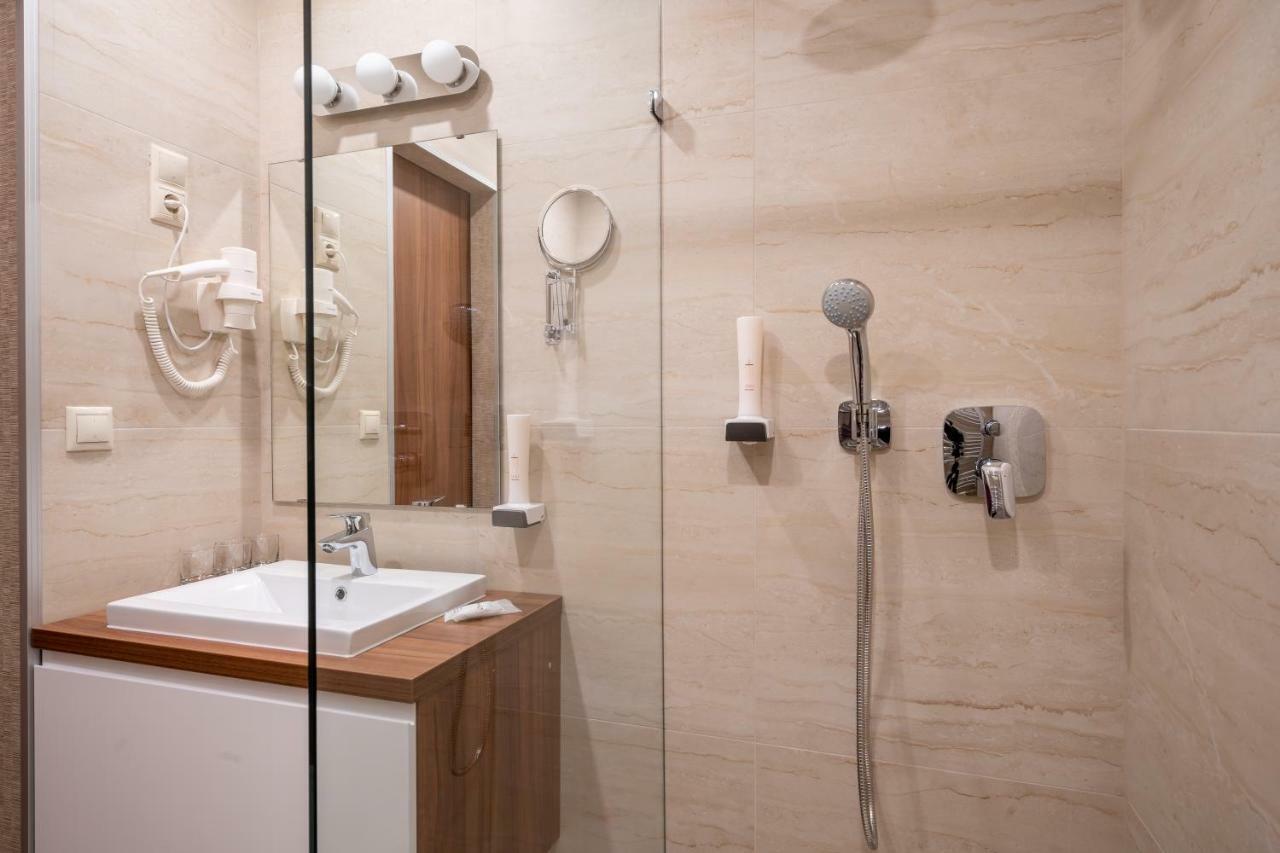 Doresz Wellness Panzio Bed & Breakfast Ujhartyan Exterior photo