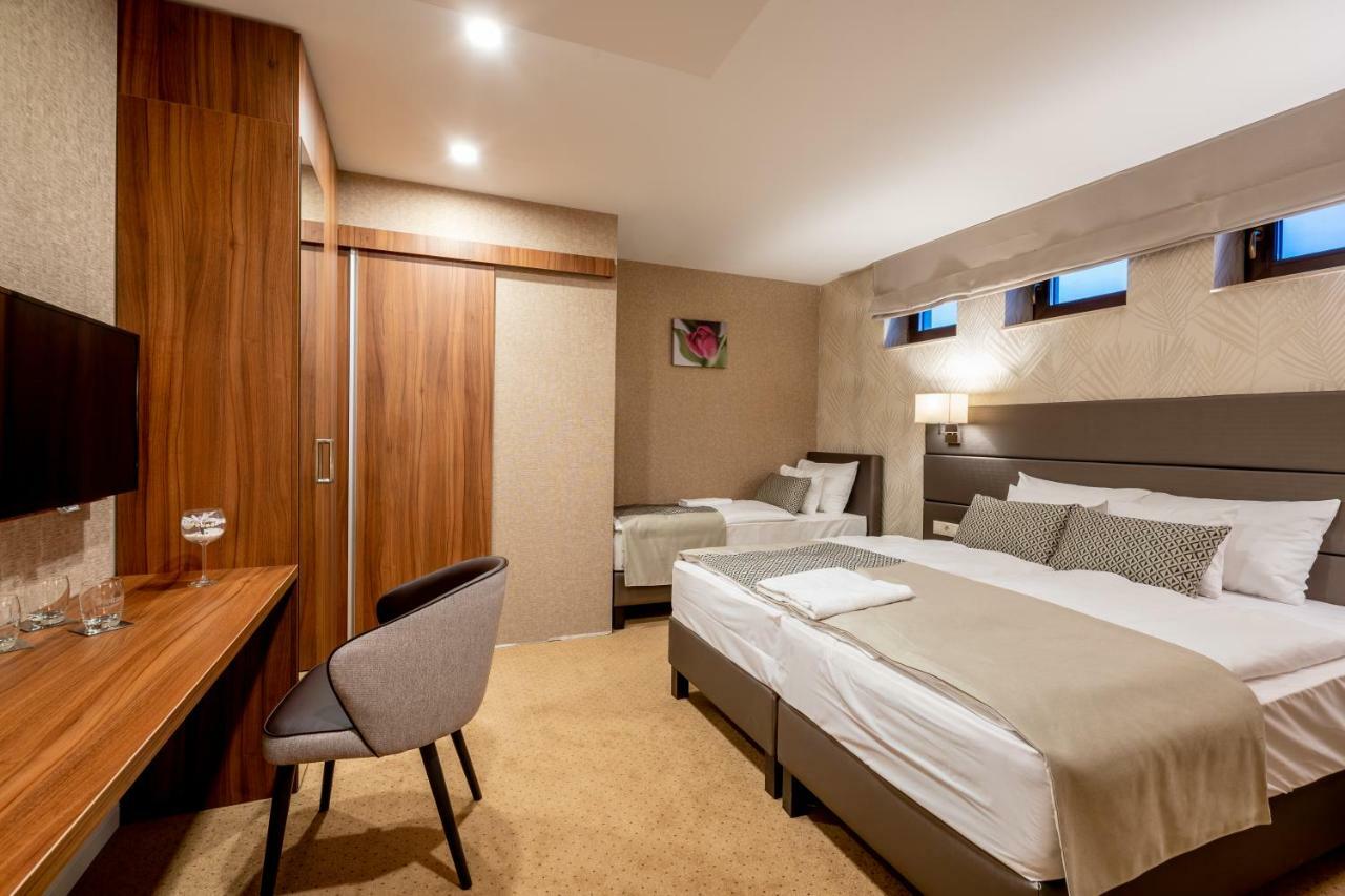 Doresz Wellness Panzio Bed & Breakfast Ujhartyan Exterior photo